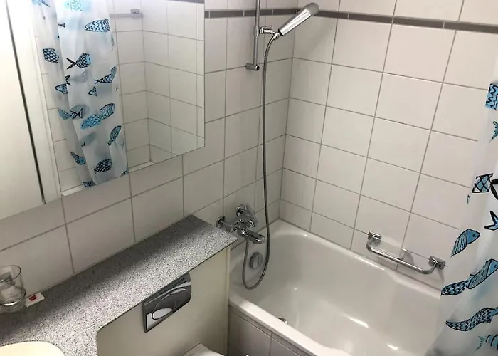 Bright And Quiet In The Center - Sky11 Zurique