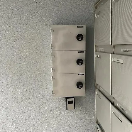 Bright And Quiet In The Center - Sky11