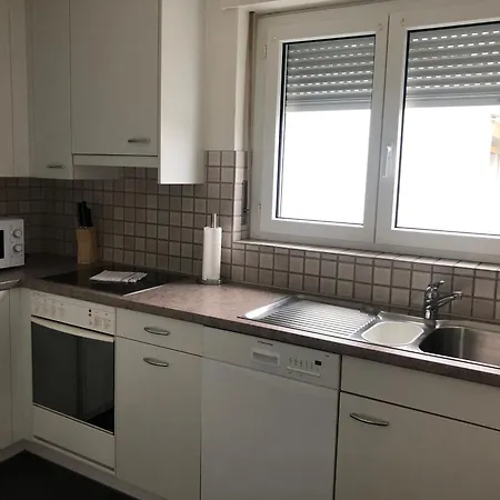 Bright And Quiet In The Center - Sky11 ציריך