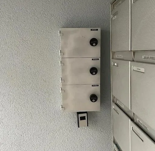 Bright And Quiet In The Center - Sky11