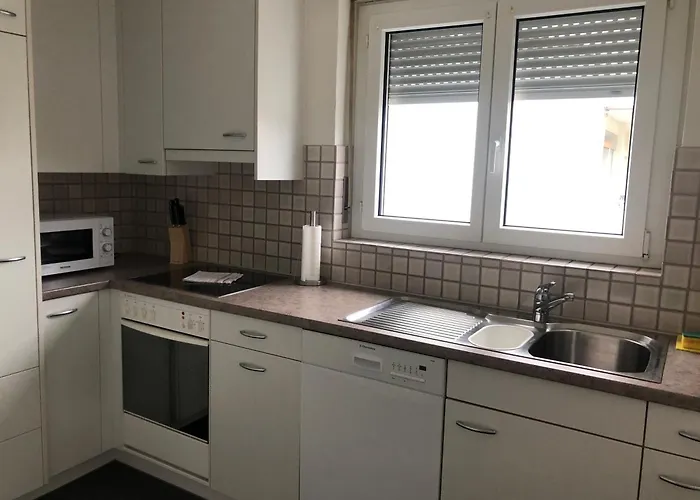 Bright And Quiet In The Center - Sky11 زيورخ